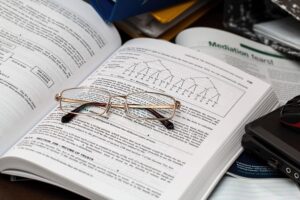Provisionen im Arbeitsvertrag: Was eindeutig geregelt werden sollte