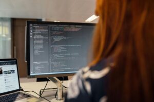 Microsoft 365 im Betrieb: Welche Vorteile kleine Unternehmen prüfen sollten
