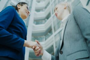 Mitarbeiter über Social Recruiting finden: Wie funktioniert die Methode?